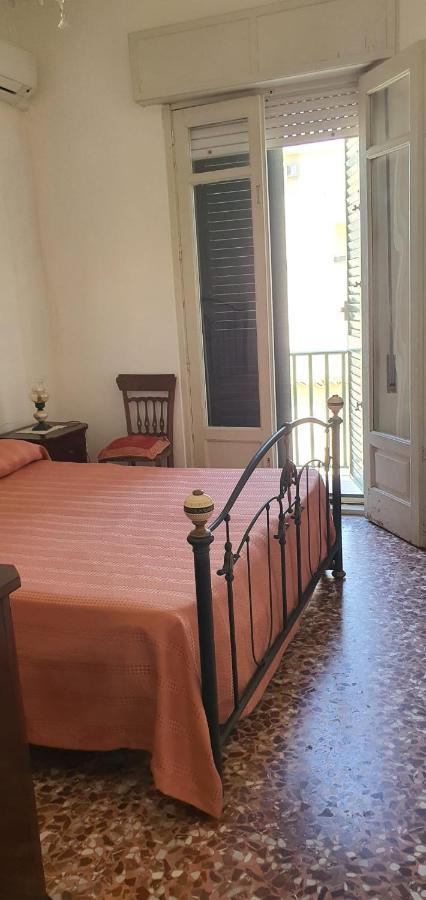 Casa Vacanza A Punta Secca Kültér fotó